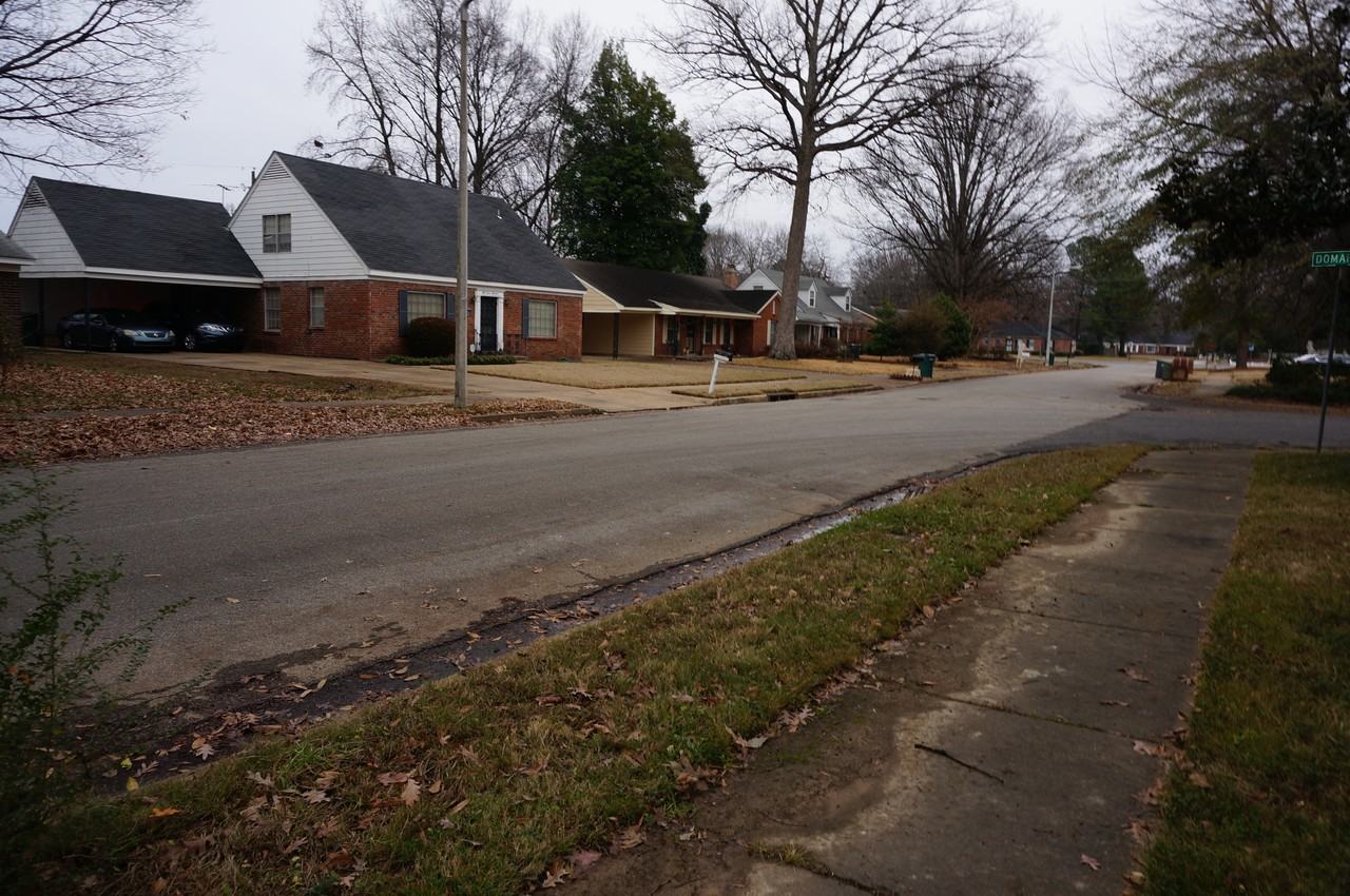 5295 Dargen Ave - Photo 3 of 18