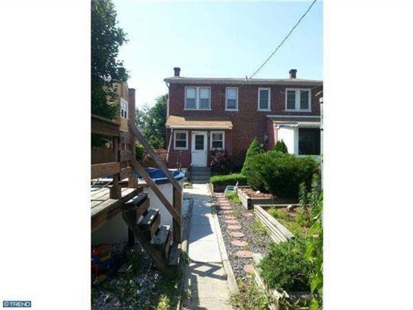 112 E Park Ave - Photo 3 of 12