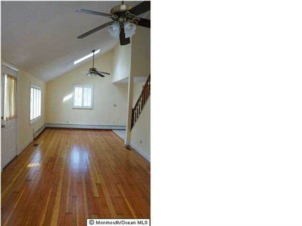 16 New St - Photo 3 of 6