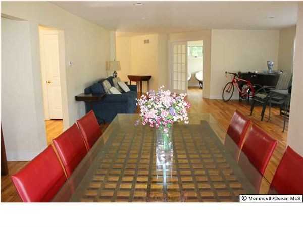 88 Lehman Ave - Photo 2 of 6