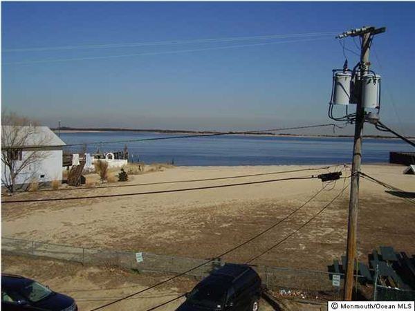 3 Beach Blvd - Photo 2 of 3