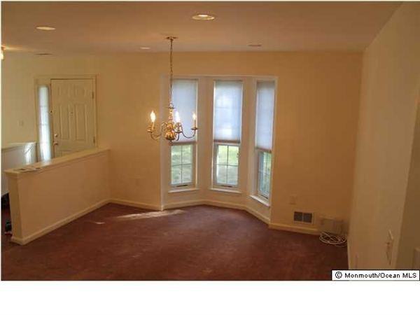 12 Stagecoach Dr - Photo 3 of 6