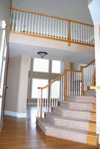 1018 Ridgeview Dr - Photo 3 of 25