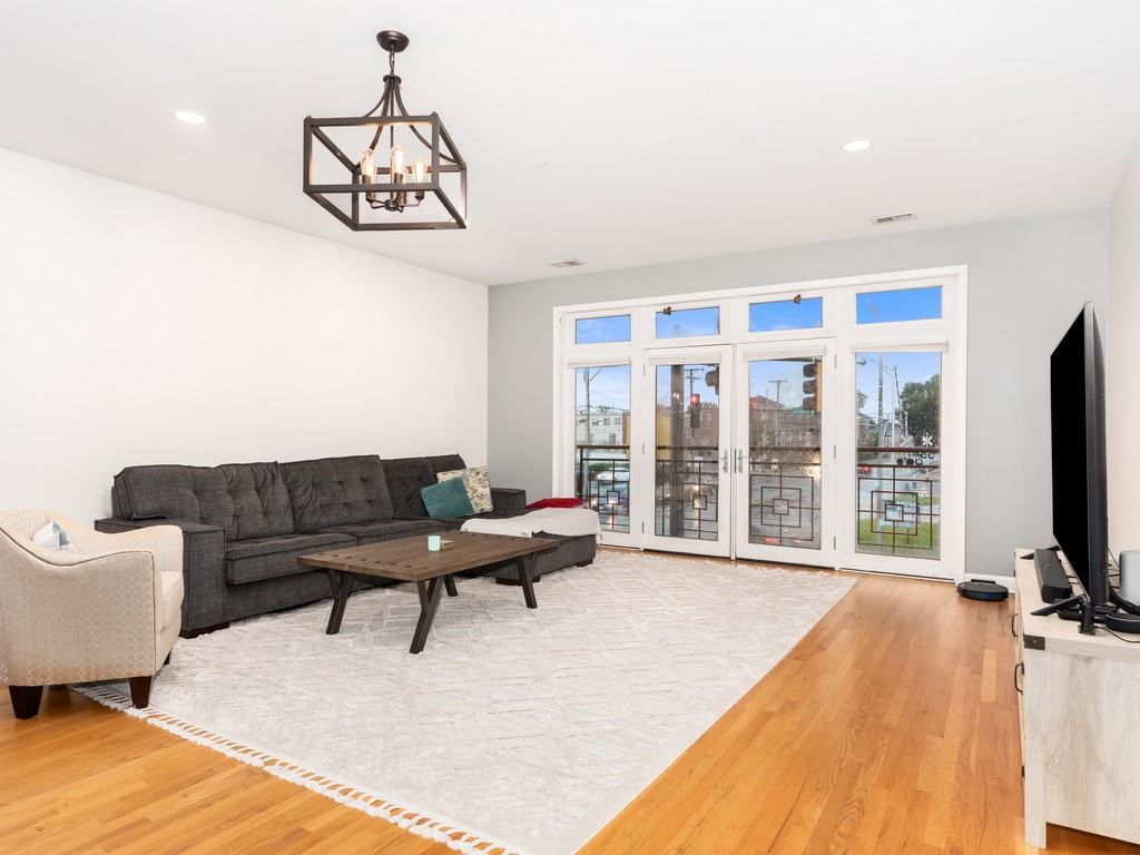 7500 W Grand Ave #2S - Photo 3 of 16