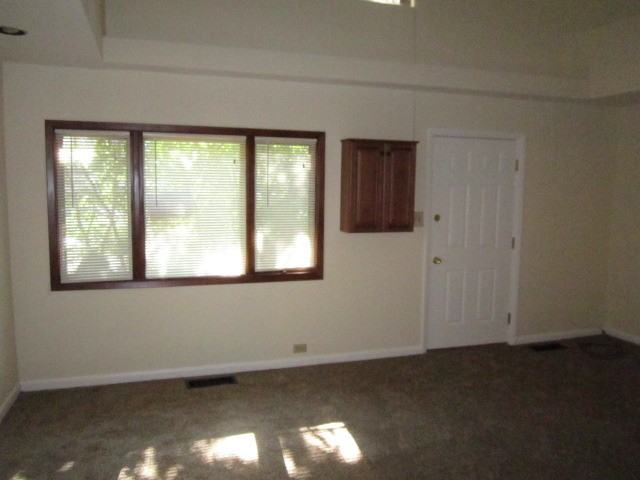 218 Hillside Dr - Photo 2 of 24