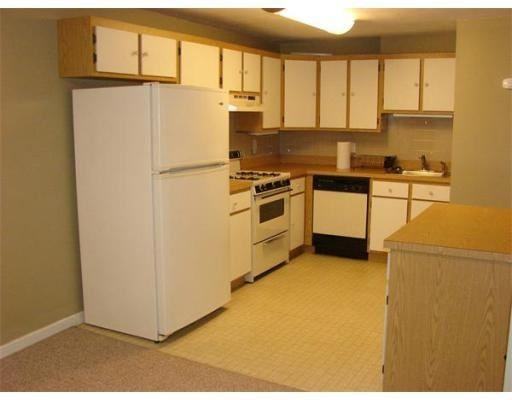 12 Centercrest Dr #12 - Photo 3 of 9