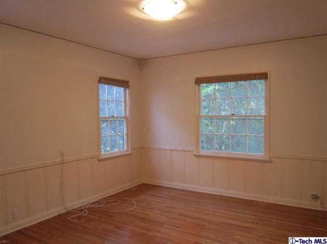 670 Old Mill Rd - Photo 3 of 19