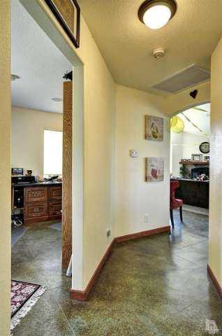 2055 E La Loma Ave - Photo 3 of 26