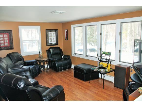 190 Proctor Hill Rd - Photo 3 of 22