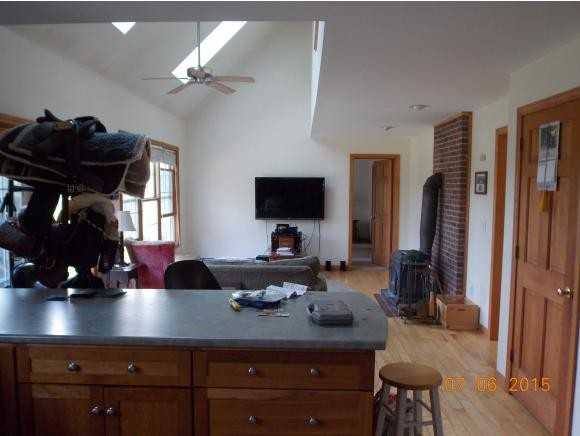 45 Old Temple Rd - Photo 3 of 20