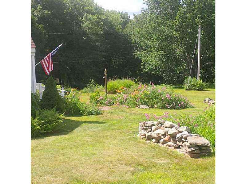 92 Victory Hwy - Photo 3 of 23