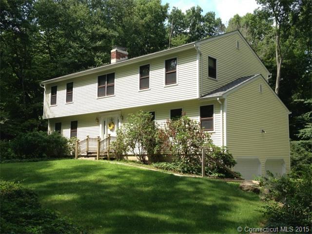 15 Crabapple Ln - Photo 2 of 40