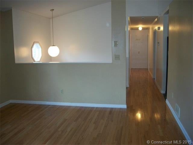 5 Buell St - Photo 3 of 18