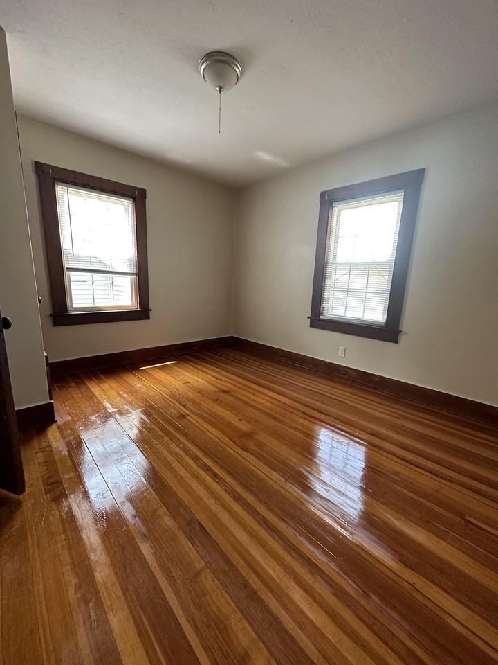 52 North St #52 - Photo 3 of 8