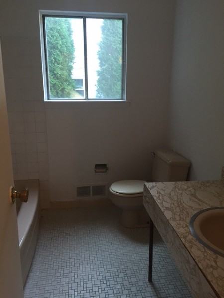 42 Lorraine Terrace - Photo 3 of 9