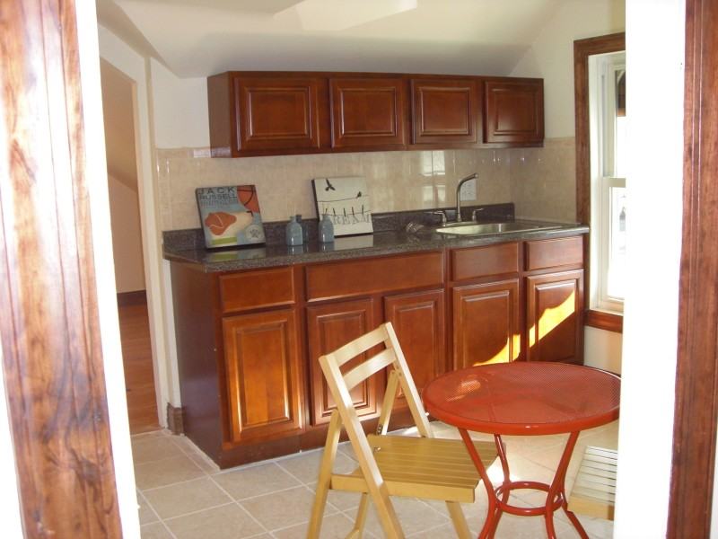 232 Claremont Ave #3 - Photo 3 of 7