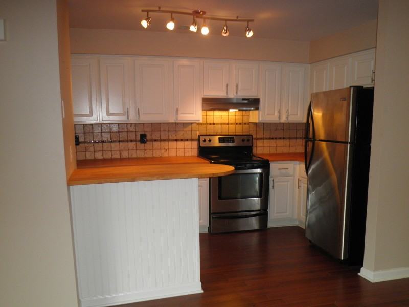 35 Augusta Dr - Photo 2 of 9