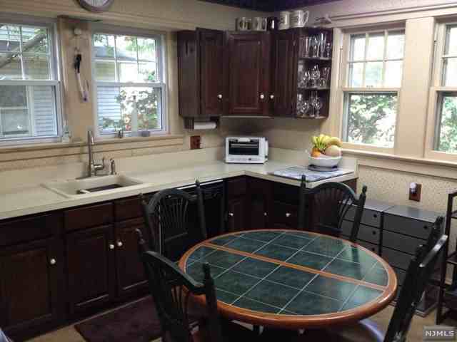 23 Bradford St - Photo 3 of 8