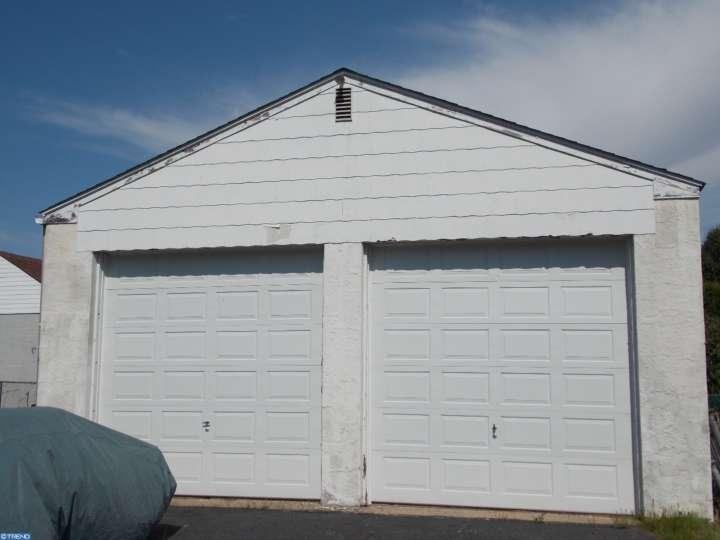 131 Broomall St - Photo 3 of 10