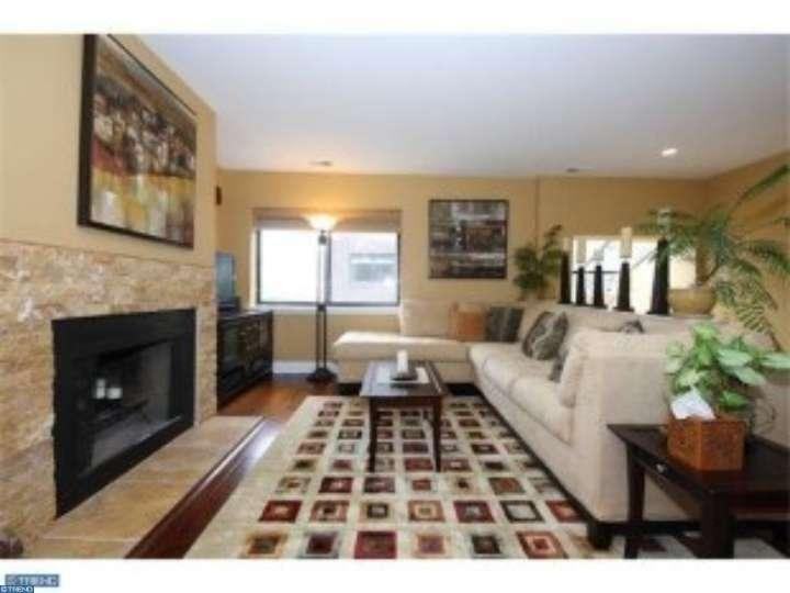 2201 Arch St #129 - Photo 3 of 16