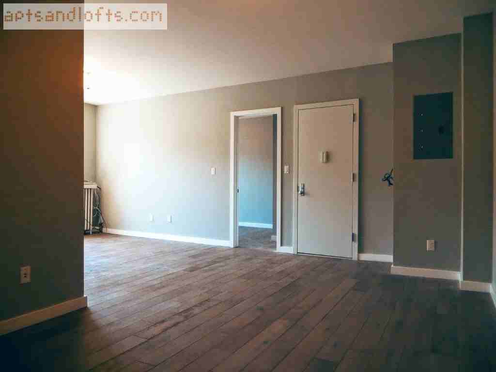 326 Starr Street 326 Starr Street #1F - Photo 3 of 9