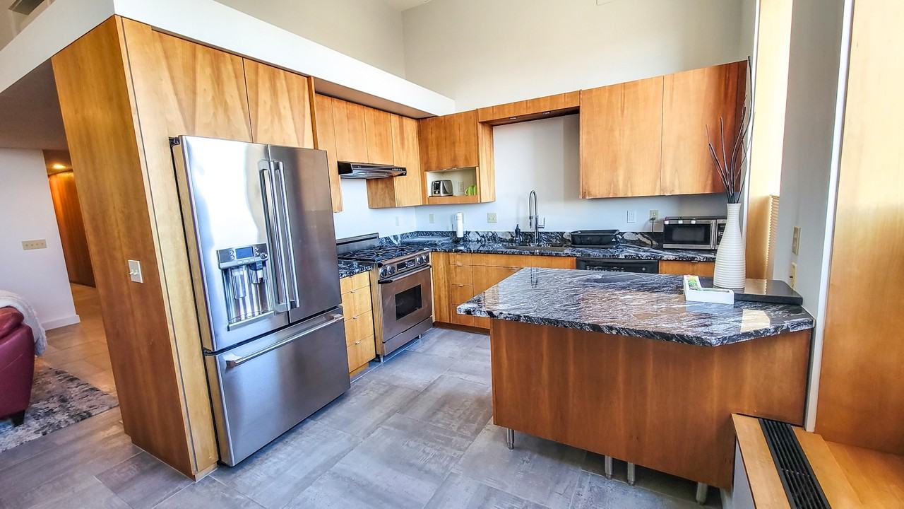 208 West Superior Street #230 - Photo 2 of 11