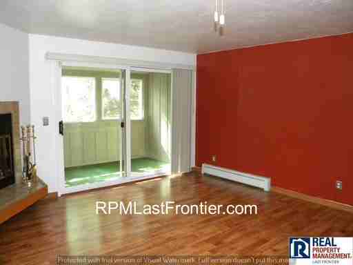 8101 Peck Ave - Photo 2 of 14