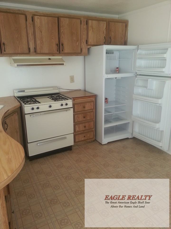 3355 Mayer Rd - Photo 2 of 15