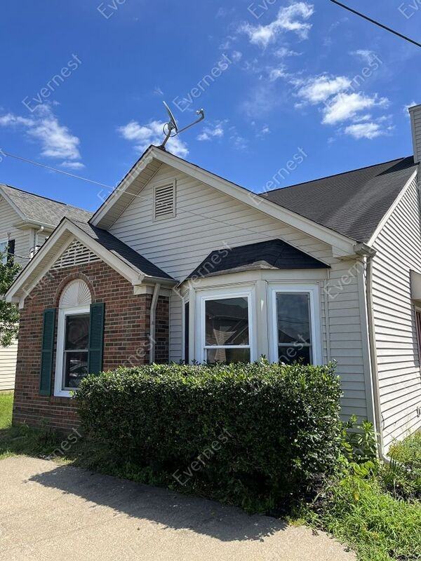 1202 Alandee St - Photo 2 of 28