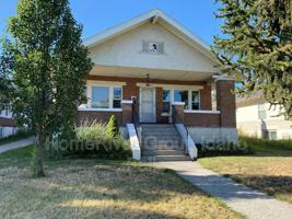 featured image of 172 E 2nd S #2