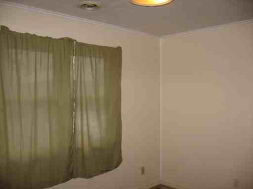 1021 Lincolnway E - Photo 3 of 6