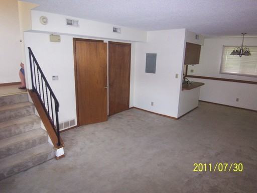 1423 Idaho Ave - Photo 2 of 8