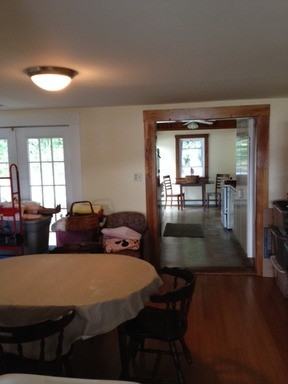 128 S Main St - Photo 2 of 5