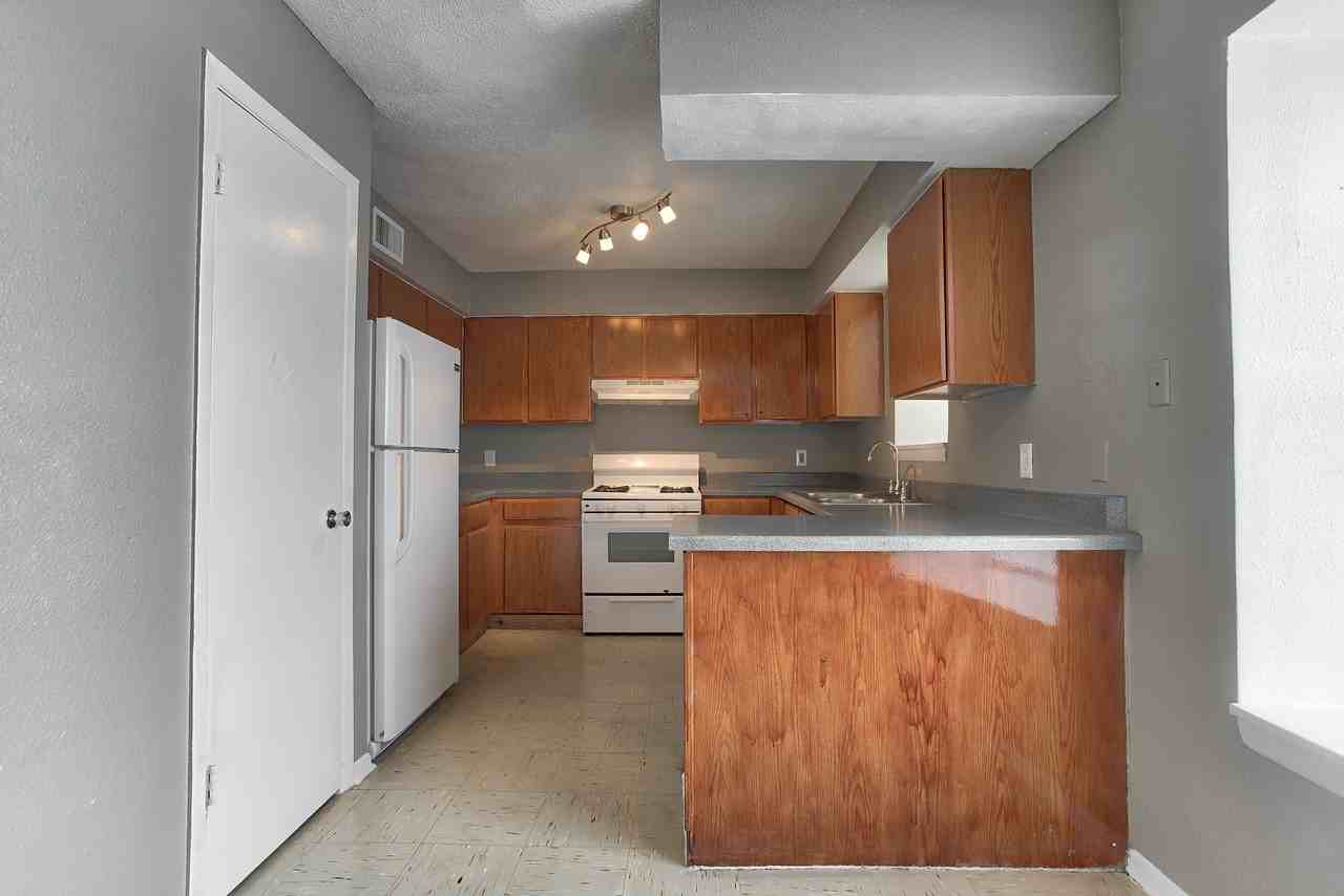 Madison On Dietrich - Photo 5 of 10