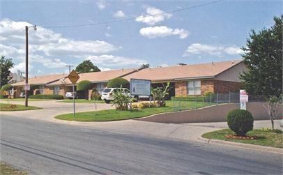 2500 Nw 18th St, Fort Worth, TX 76106 1 Bedroom Apartment for 825