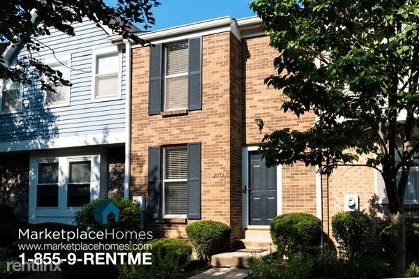 2052 Stratford Ct - Photo 3 of 23