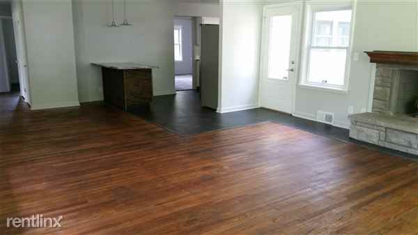 519 Hanover Dr - Photo 2 of 10