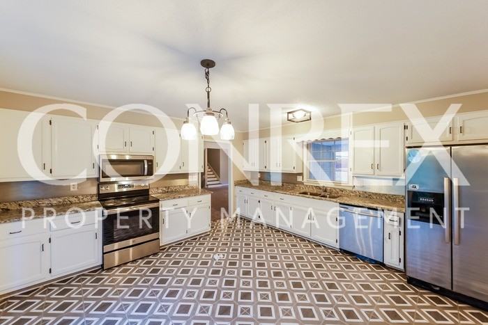 3932 Brookhill Rd - Photo 3 of 7