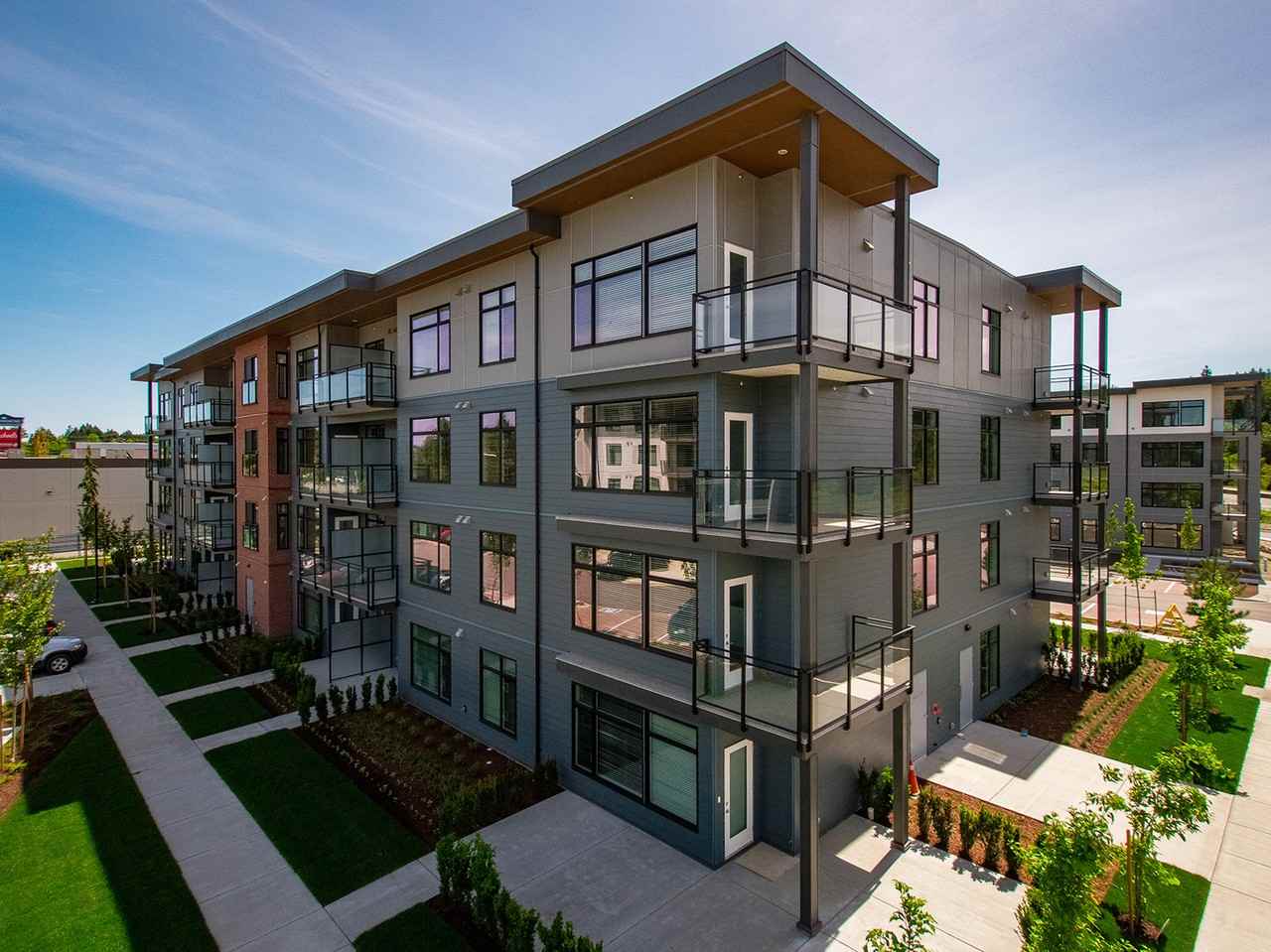 North Point Apartments 6971, 6973, 6975 Island Highway North 6973