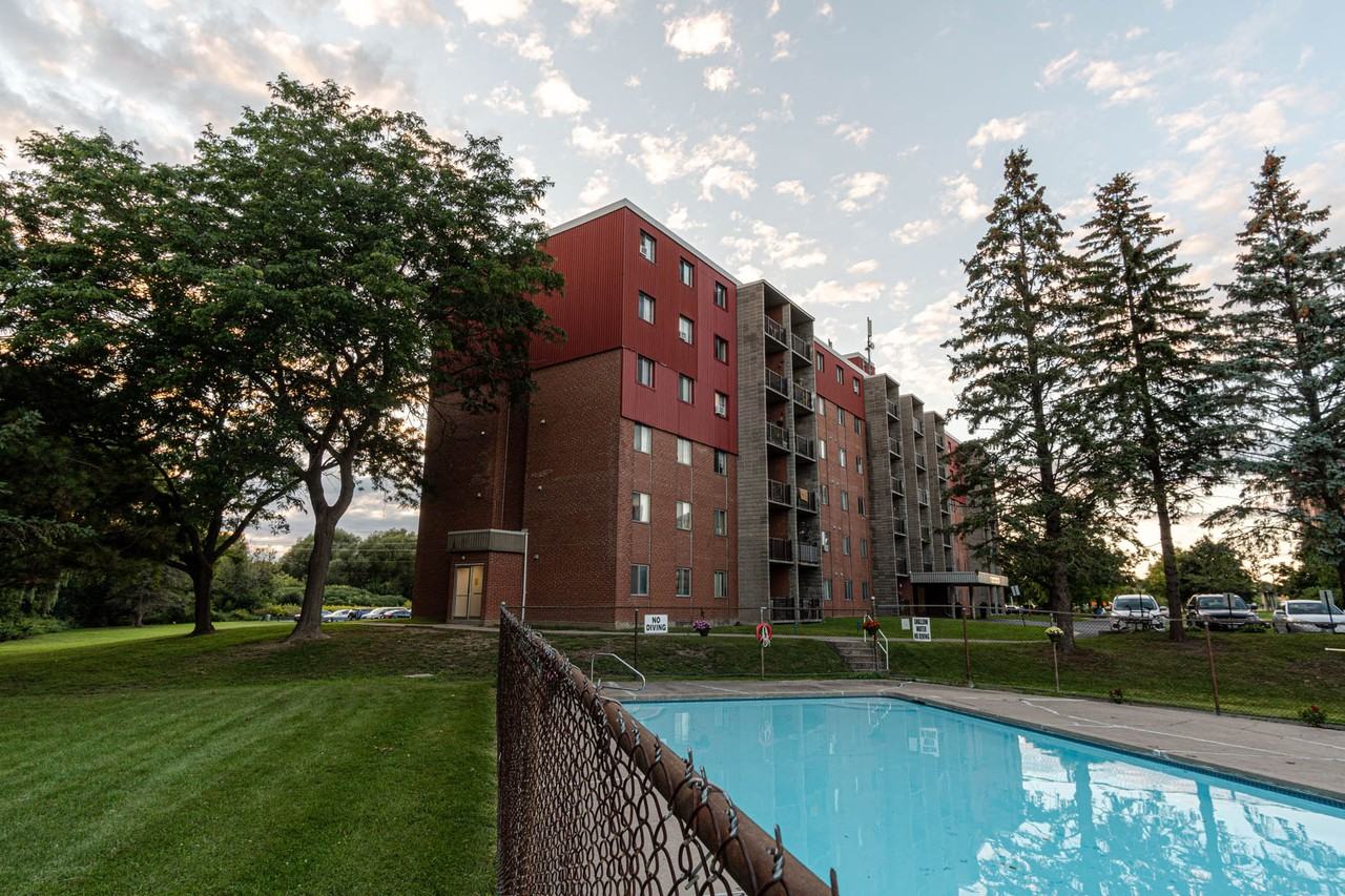 Lasalle I & II - Photo 3 of 21