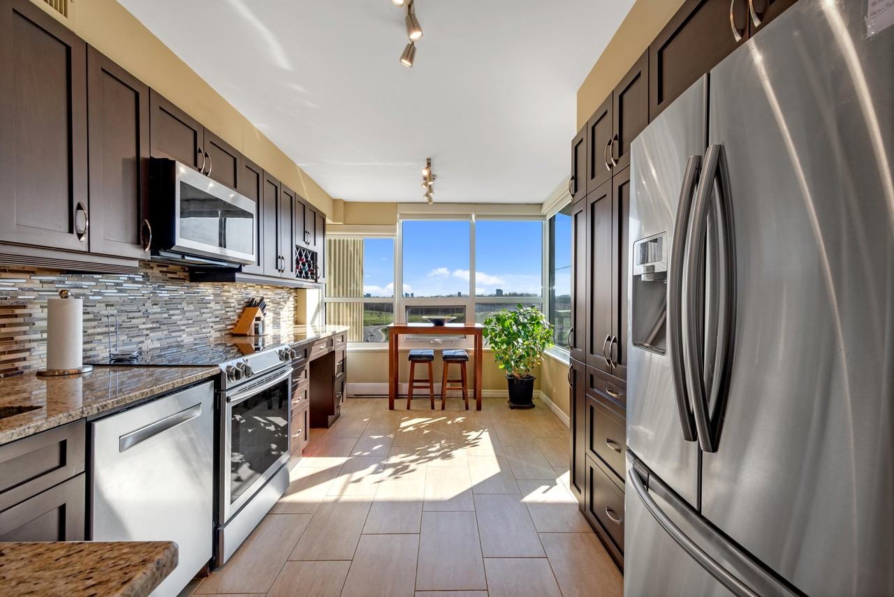 1500 Riverside #907 - 907 - Photo 3 of 27