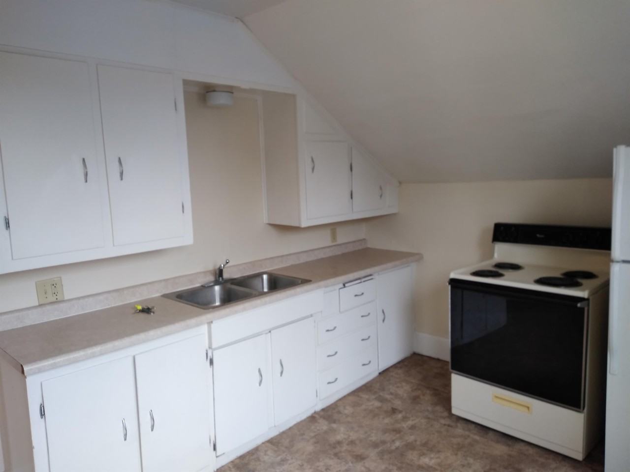 1313A S 10th St #1313A - Photo 3 of 15