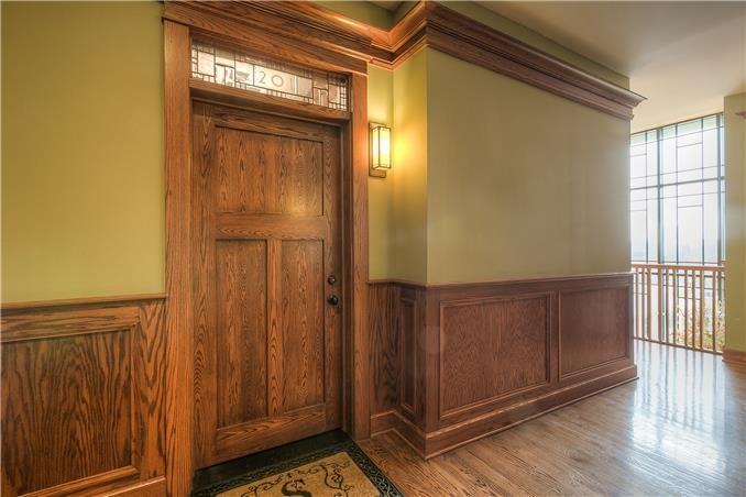 300 W 45th Ter #201 - Photo 3 of 22