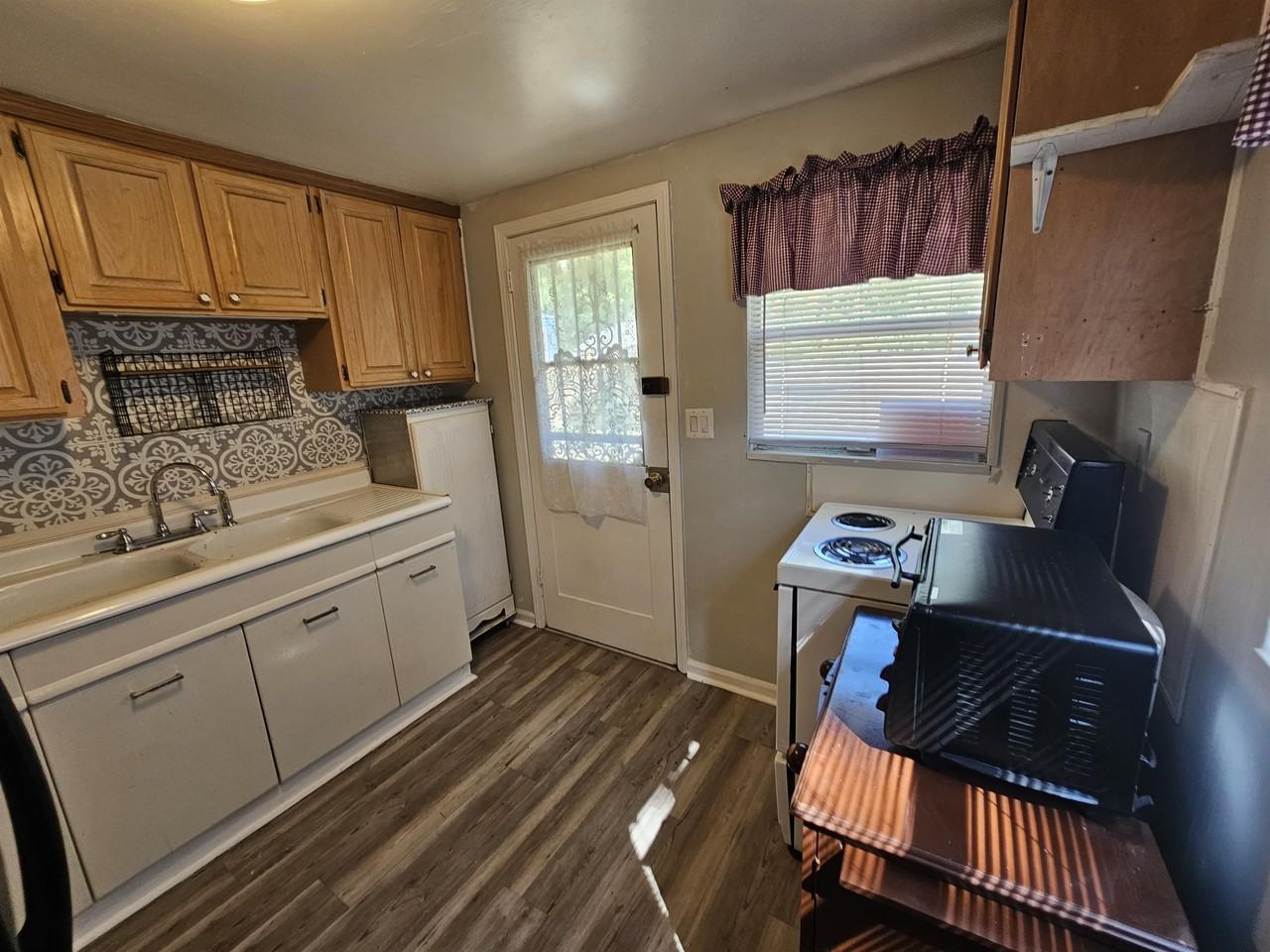 4560 Midway St #1 - Photo 3 of 20