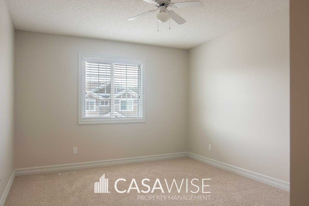 219 - 219 Charlotte Way #62 - Photo 5 of 11