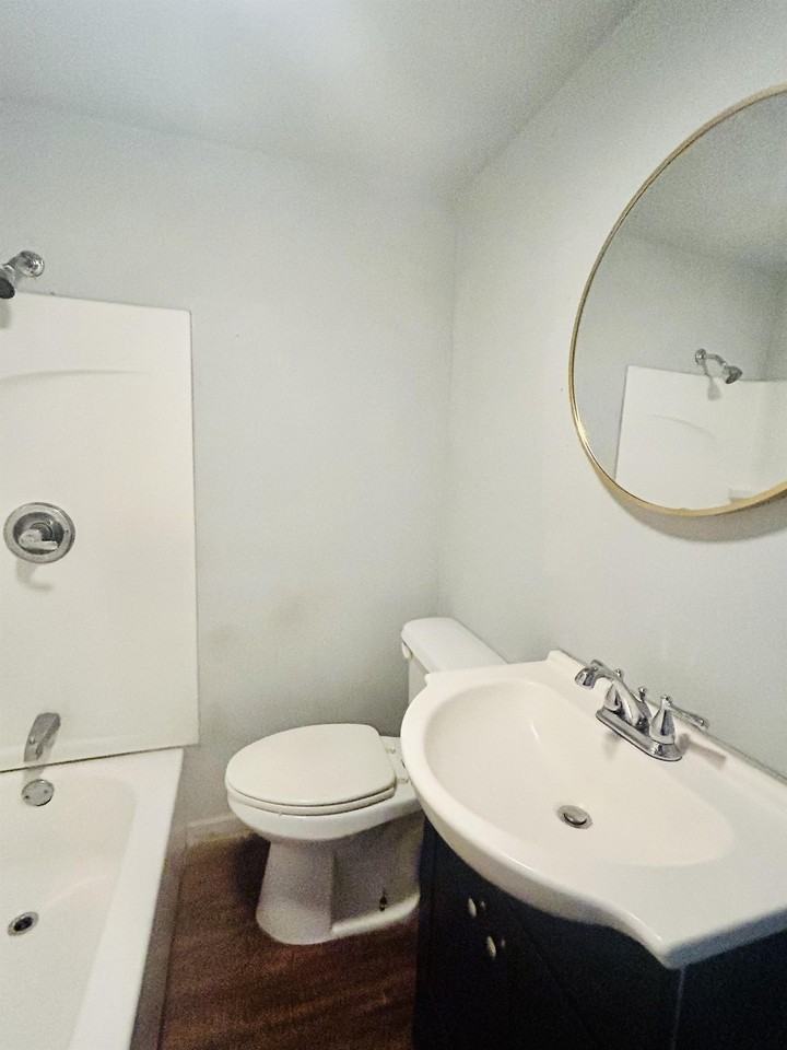 915 S L St #1 - Photo 3 of 14