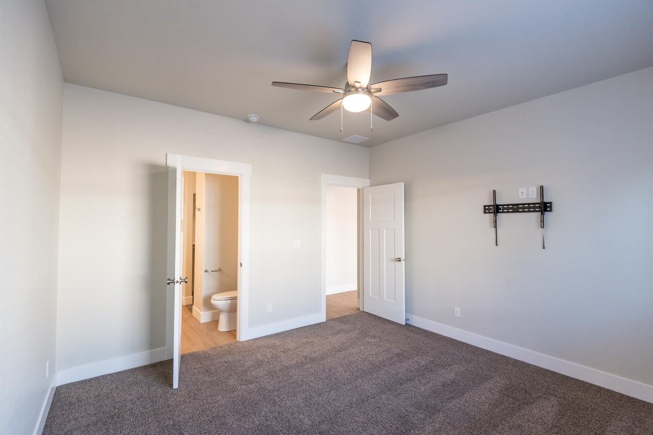 304B N Johnson Ave #304B - Photo 5 of 31
