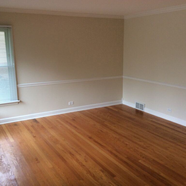 2540 Crescent Rd - Photo 2 of 16