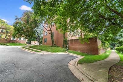 5910 Munson Ct #1 - Photo 3 of 40