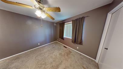 781 Eastlake Dr - Photo 3 of 12